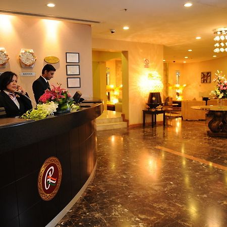 Monroe Hotel Bahrain Экстерьер фото